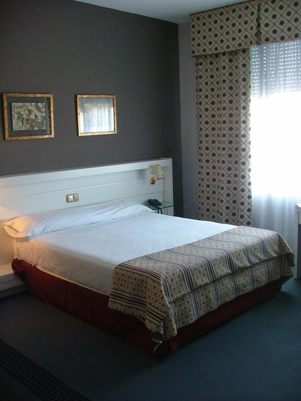Hotel Las Cigueenas Trujillo Zewnętrze zdjęcie