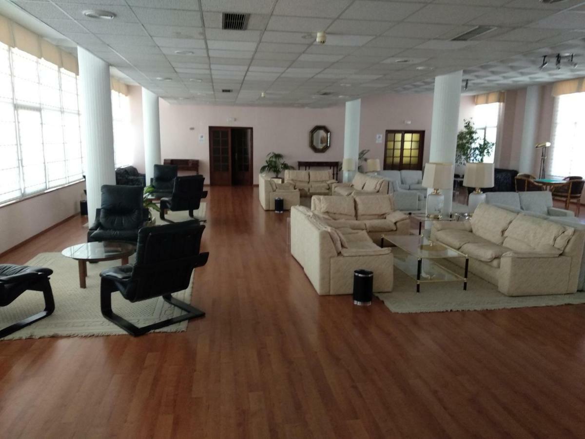 Hotel Las Cigueenas Trujillo Zewnętrze zdjęcie